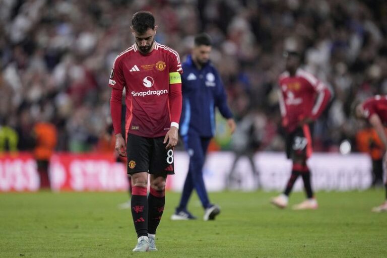 Manchester United vs Aston Villa 25 Mei 2025