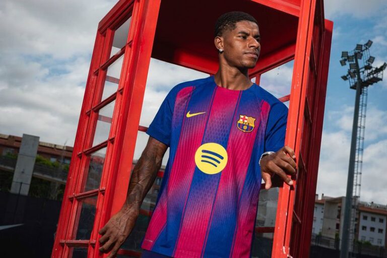 Eks Presiden Barcelona Rashford Lebih Baik daripada Nico Williams